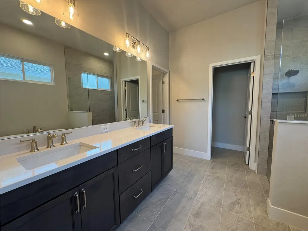835 SW 145th Drive Newberry FL 32669