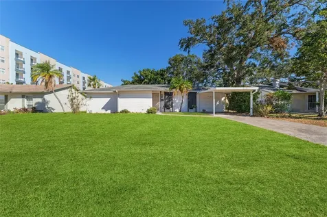 5305 W Cleveland Street Tampa FL 33609
