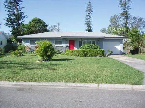 1170 64th Avenue S St Petersburg FL 33705