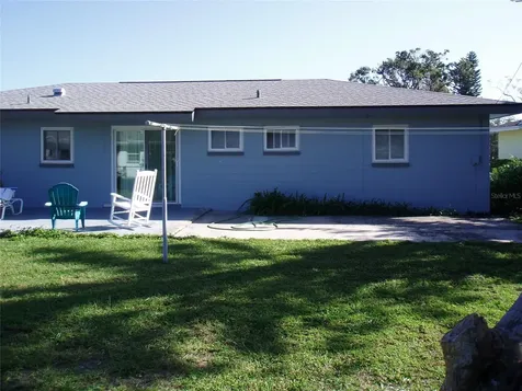 1170 64th Avenue S St Petersburg FL 33705