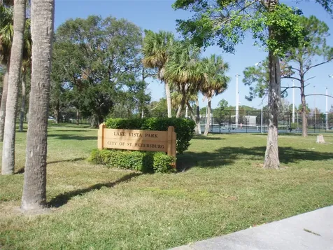 1170 64th Avenue S St Petersburg FL 33705