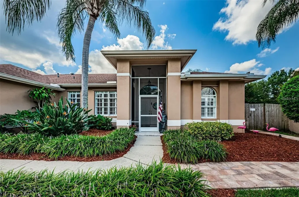 1217 Huntington Lane Safety Harbor FL 34695
