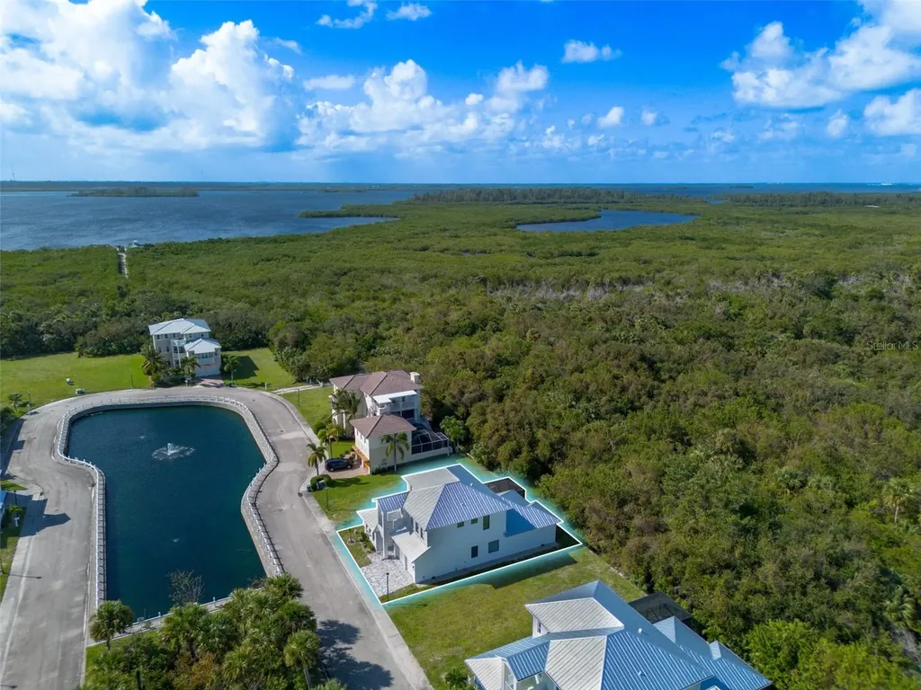 140 Ocean Estates Drive Hutchinson Island FL 34949
