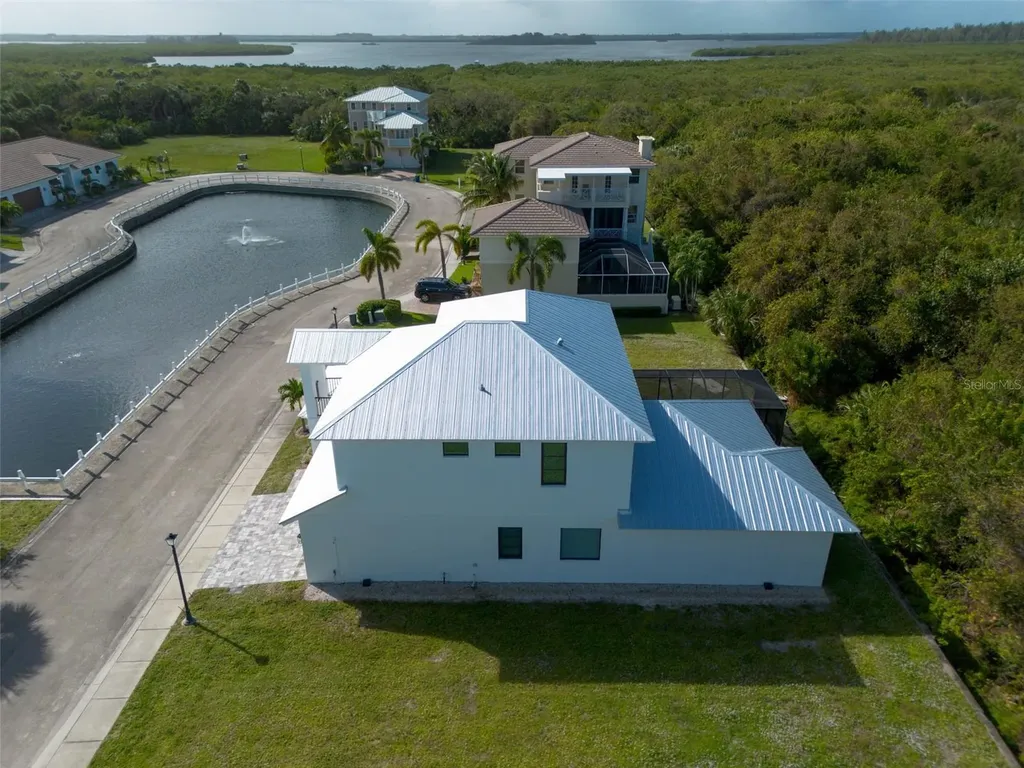 140 Ocean Estates Drive Hutchinson Island FL 34949