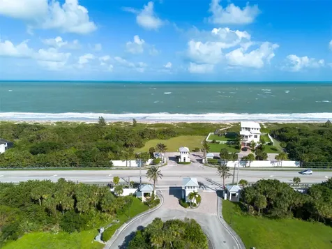 140 Ocean Estates Drive Hutchinson Island FL 34949