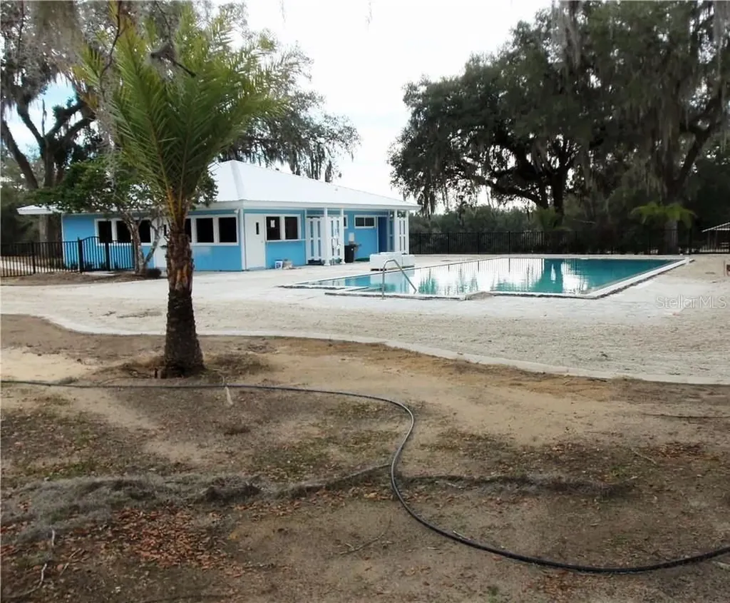 8518 SW 189th Court Road Dunnellon FL 34432