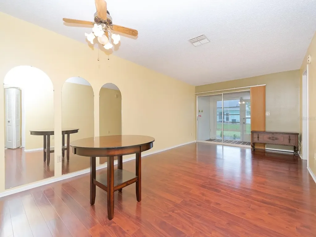 2465 Northside Drive Clearwater FL 33761
