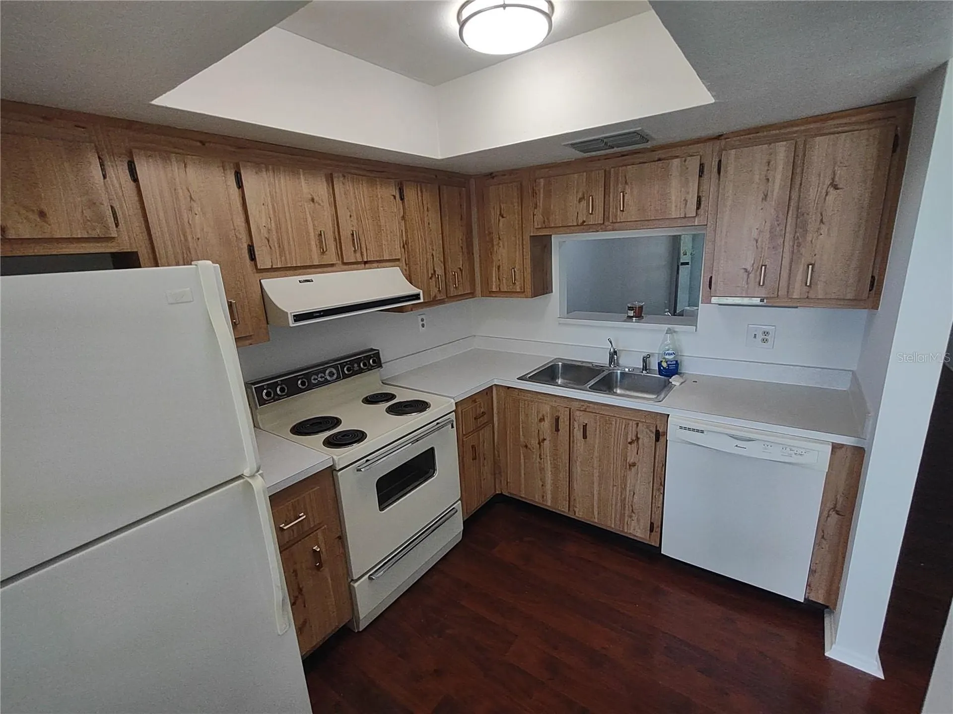 2465 Northside Drive Clearwater FL 33761