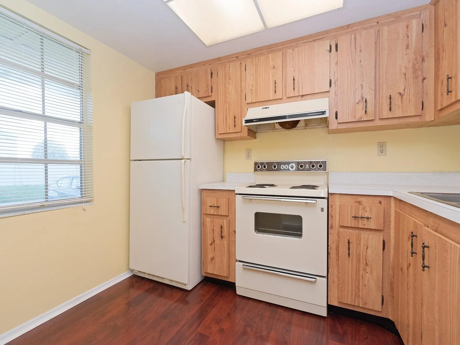 2465 Northside Drive Clearwater FL 33761