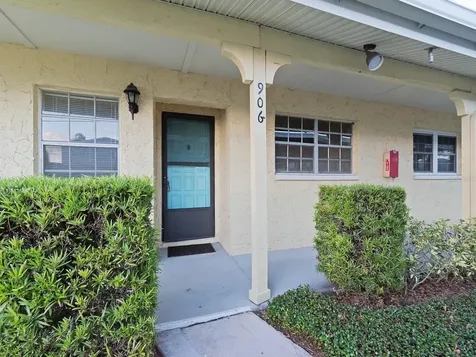 2465 Northside Drive Clearwater FL 33761