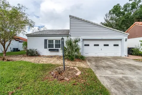 307 La Serena Winter Haven FL 33884