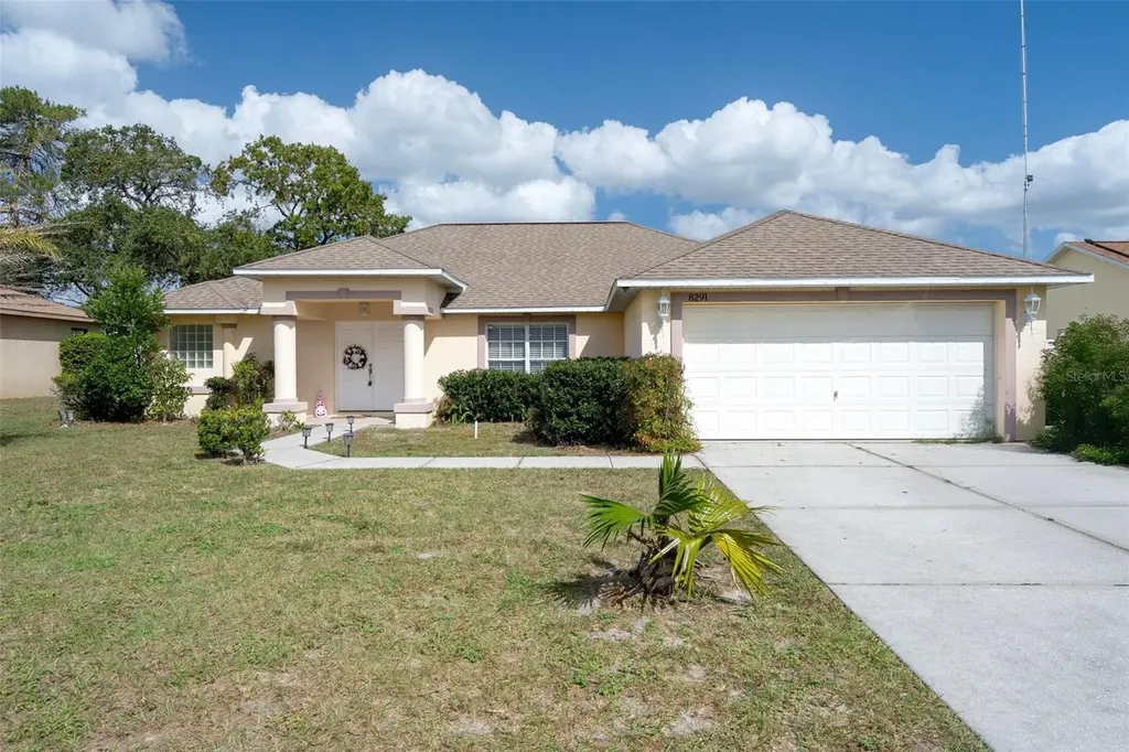 8291 Berkeley Manor Boulevard Spring Hill FL 34606