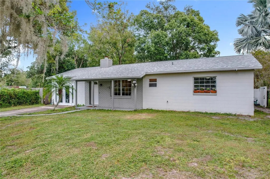 1001 S County Road 419 Chuluota FL 32766