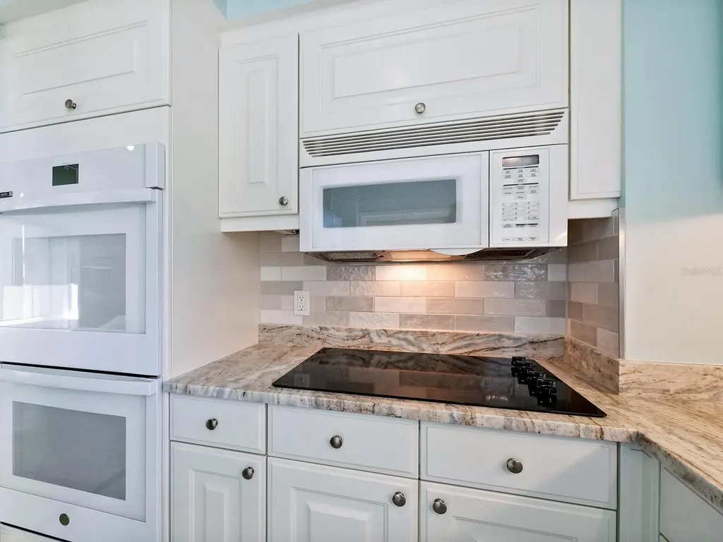 3070 Grand Bay Boulevard Longboat Key FL 34228