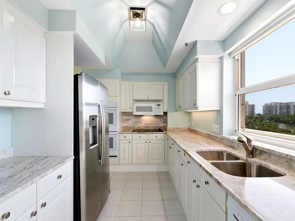 3070 Grand Bay Boulevard Longboat Key FL 34228