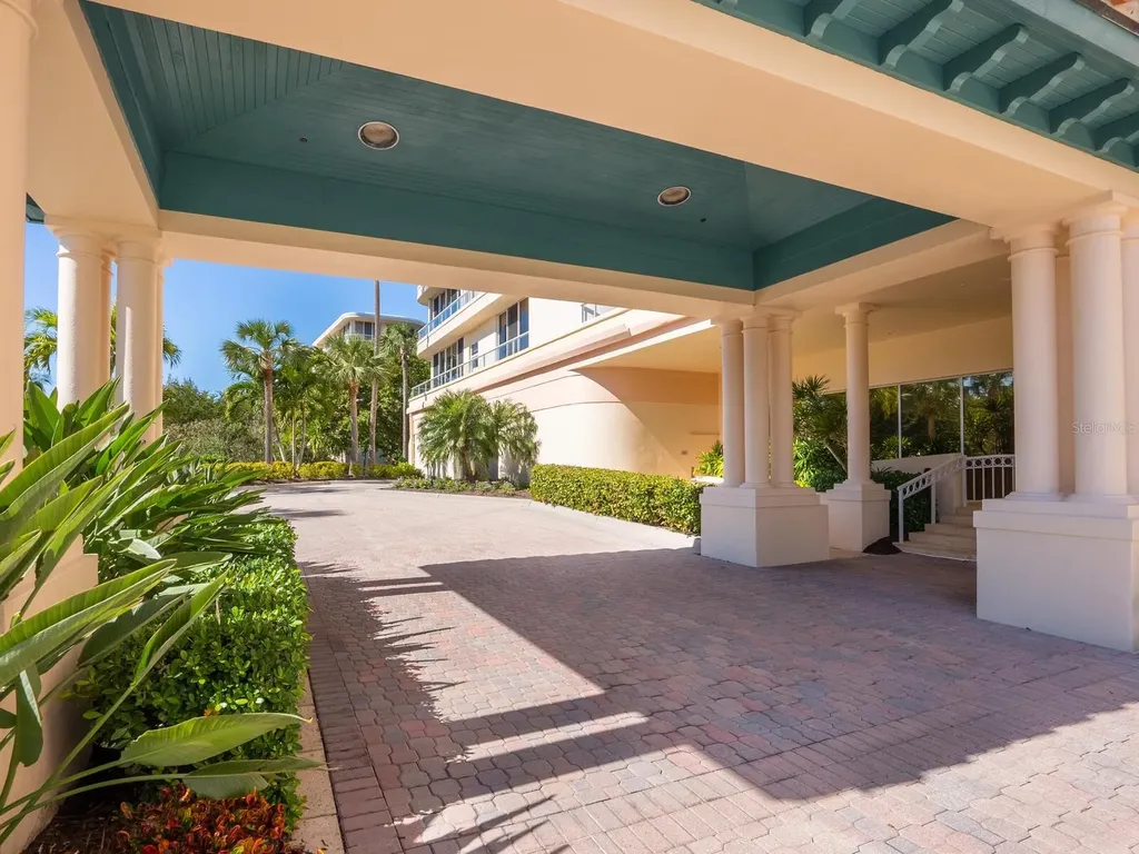 3070 Grand Bay Boulevard Longboat Key FL 34228
