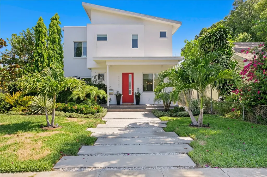 2423 2nd Avenue N St Petersburg FL 33713