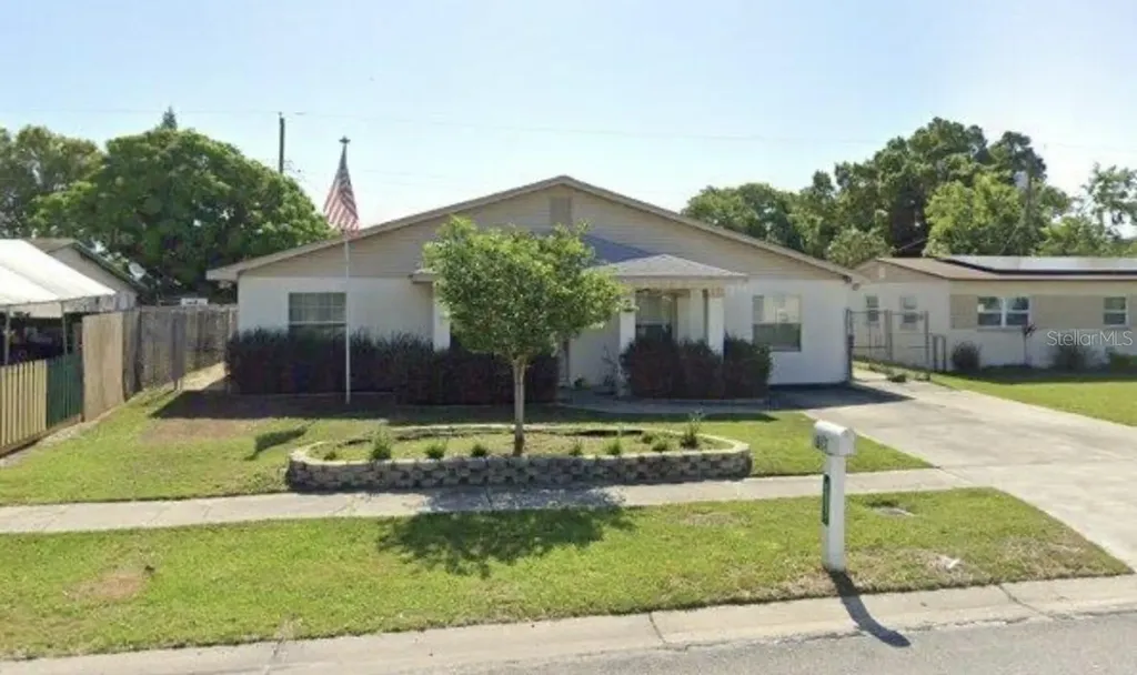 4923 Town N Country Boulevard Tampa FL 33615
