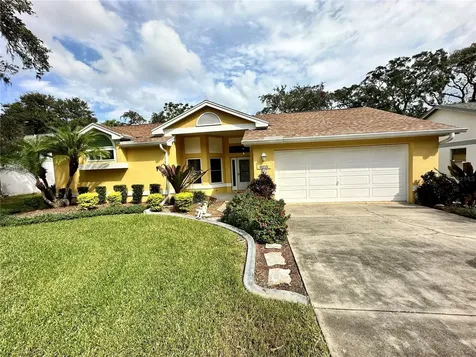 8215 Golf Club Court Hudson FL 34667
