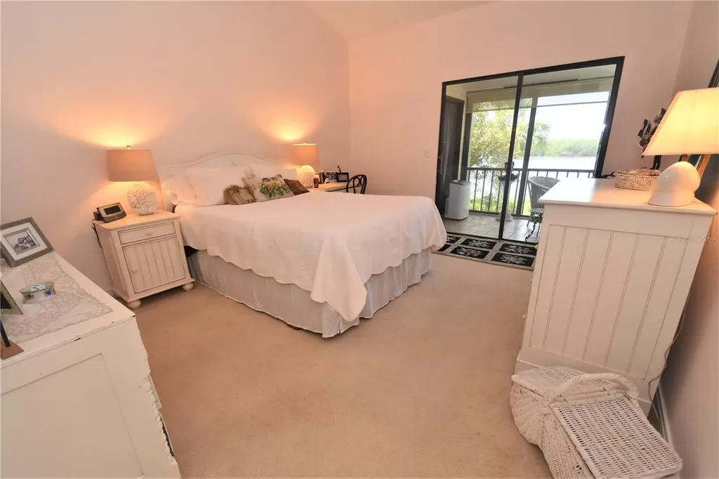 1617 Bayhouse Court Sarasota FL 34231