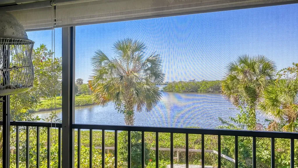 1617 Bayhouse Court Sarasota FL 34231
