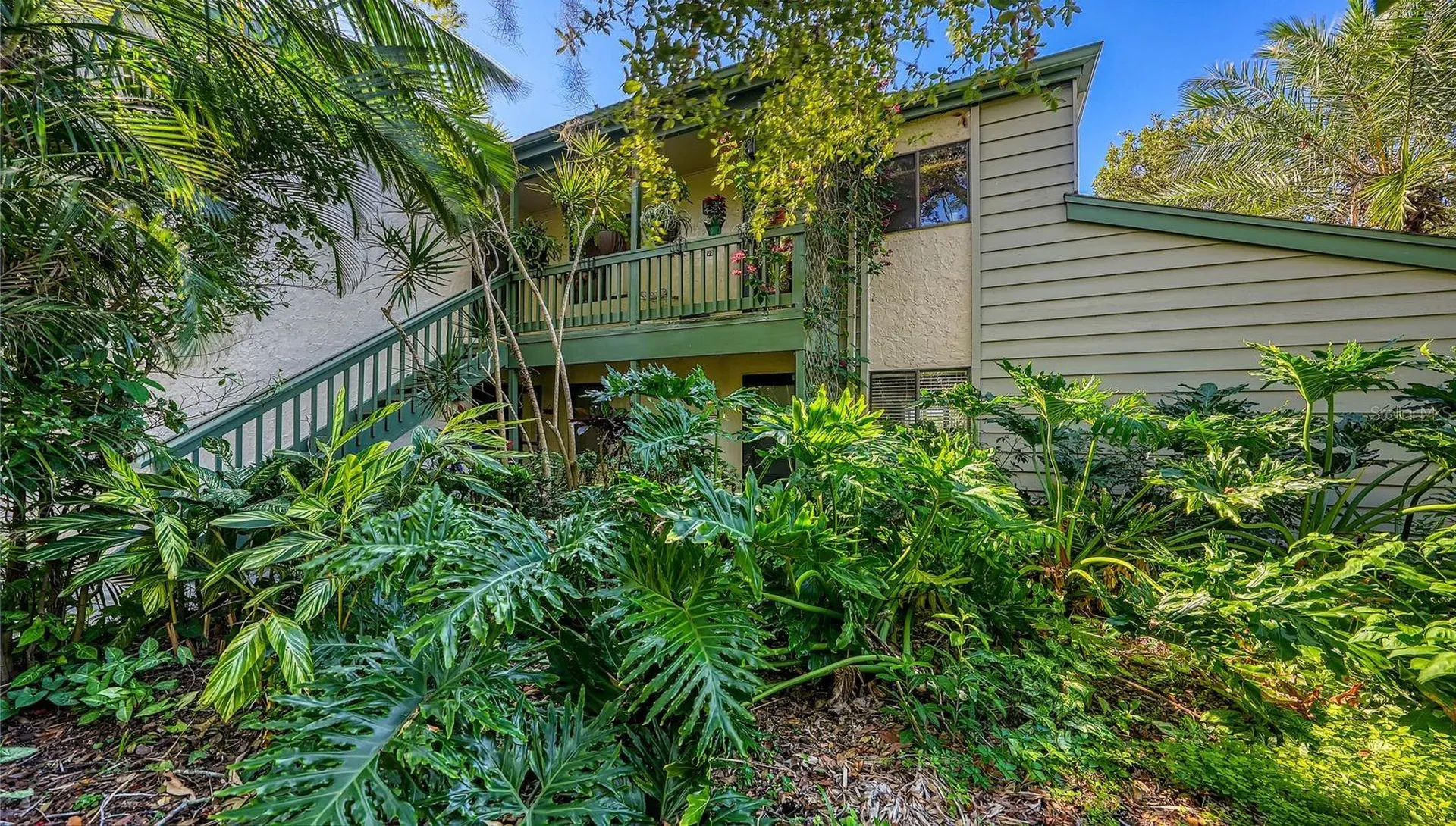 1617 Bayhouse Court Sarasota FL 34231