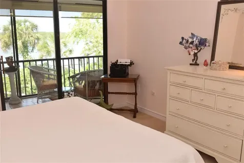 1617 Bayhouse Court Sarasota FL 34231