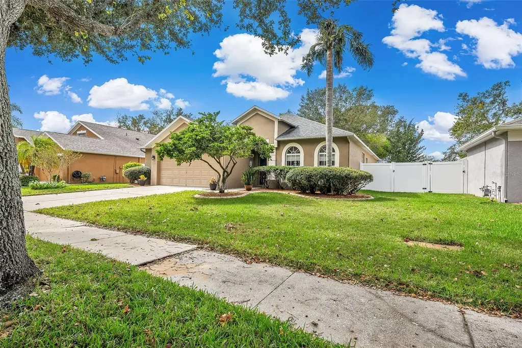 2526 Bellwood Drive Brandon FL 33511