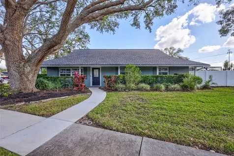 9598 103rd Avenue Seminole FL 33777