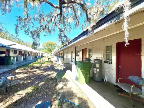 301 S East Street Leesburg FL 34748