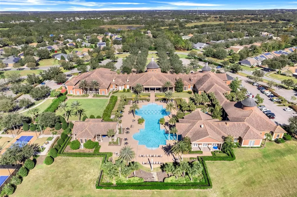 119 Crescent Moon Drive Groveland FL 34736