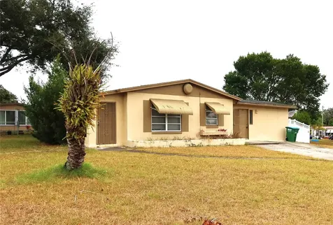 2201 Flamingo Avenue Deltona FL 32738