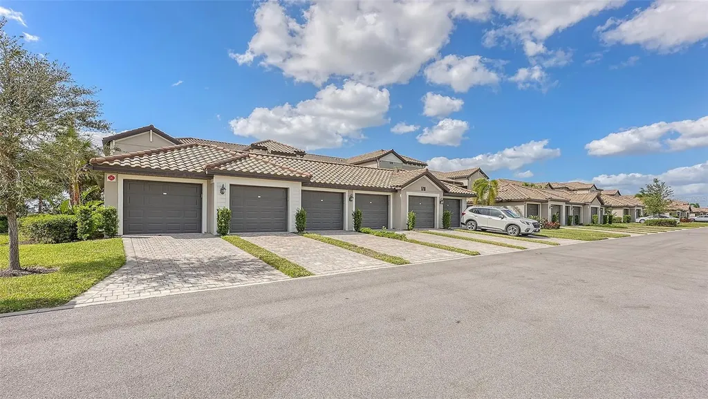 5710 Palmer Circle Bradenton FL 34211