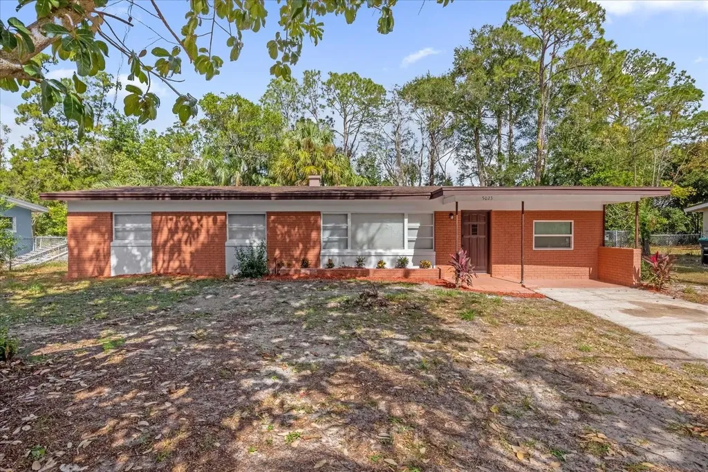 5023 Golf Club Parkway Orlando FL 32808