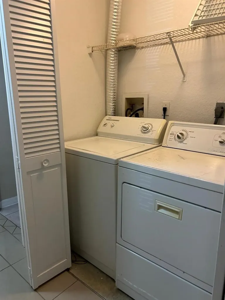 6408 Raleigh Street Orlando FL 32835