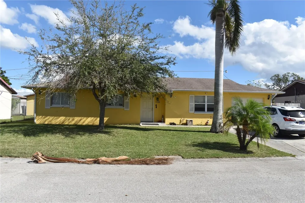1420 10th Avenue E Palmetto FL 34221