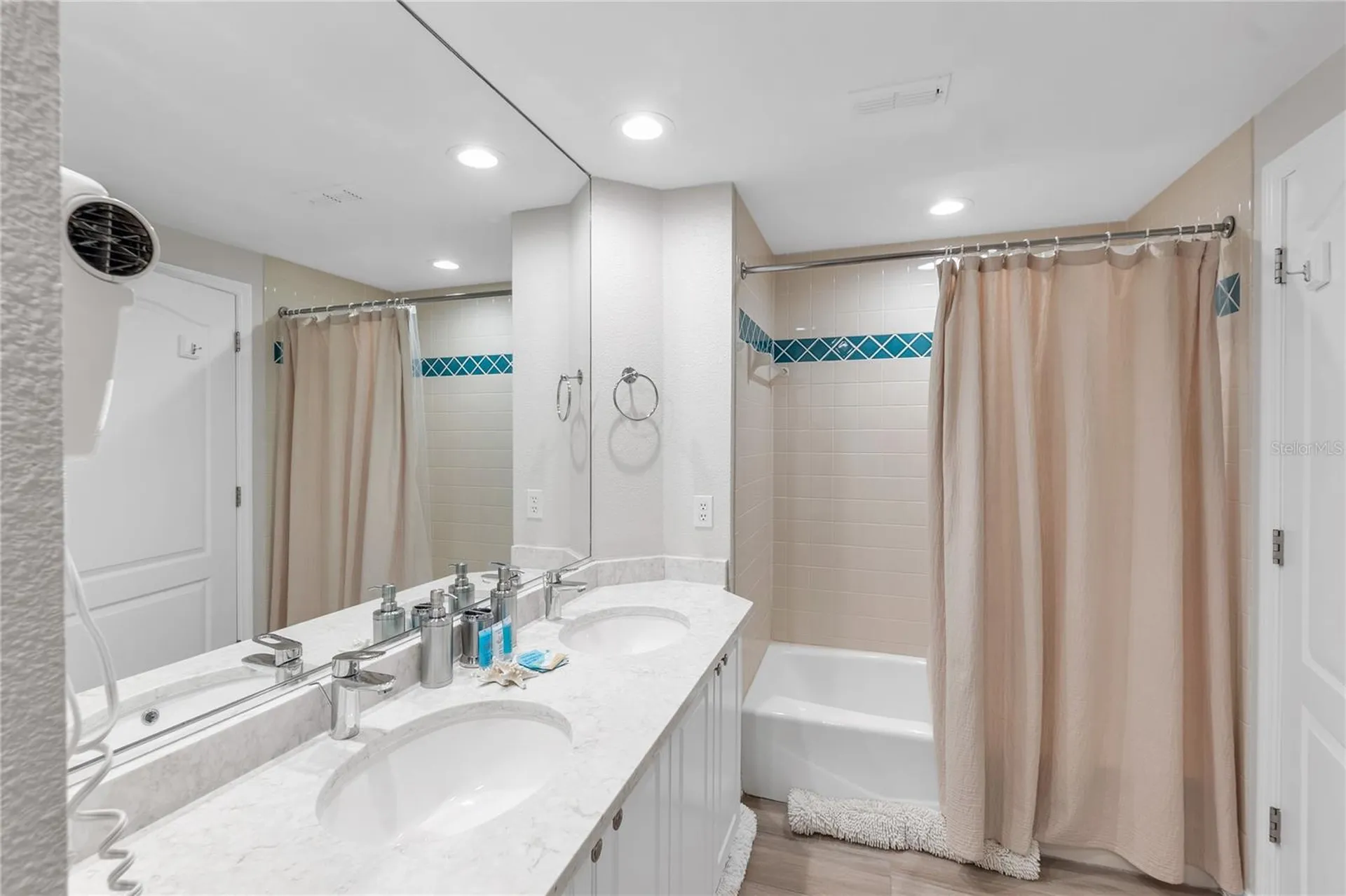 3401 54th Drive W Bradenton FL 34210