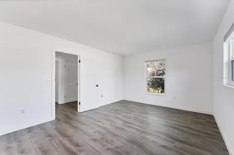 2420 Sunnyside Street Sarasota FL 34239