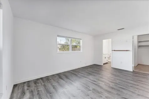 2420 Sunnyside Street Sarasota FL 34239