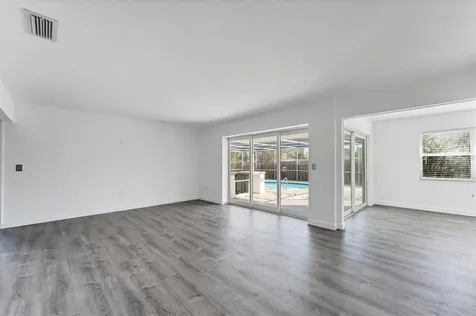 2420 Sunnyside Street Sarasota FL 34239