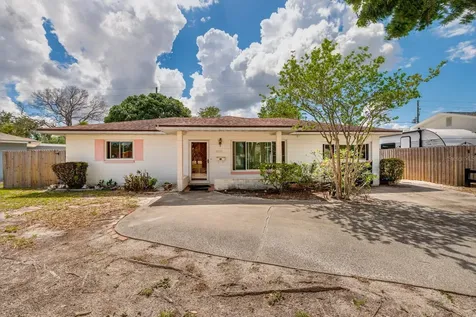8950 3rd Street N St Petersburg FL 33702