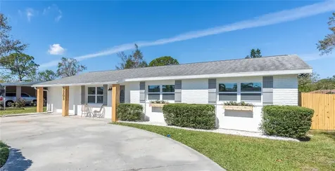 3203 52nd Avenue Dr W Bradenton FL 34207