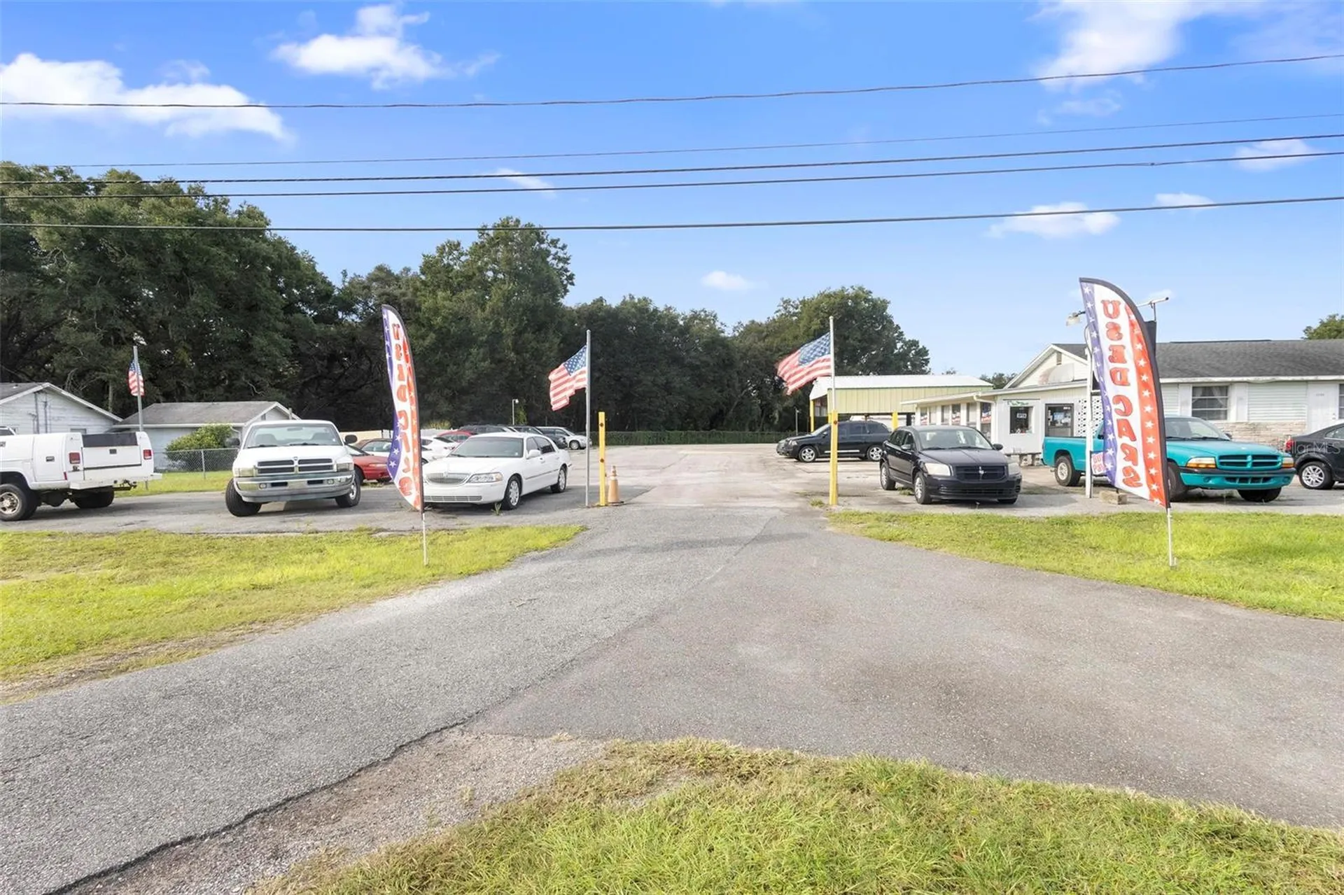 2480 N Woodland Boulevard Deland FL 32720