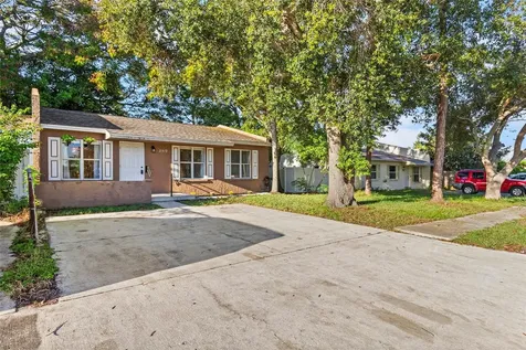 3519 34th Avenue Drive W Bradenton FL 34205
