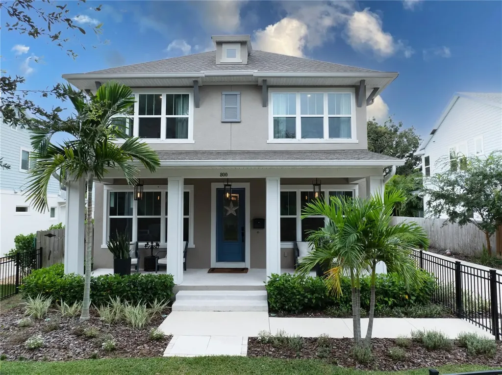 800 36th Avenue N St Petersburg FL 33704