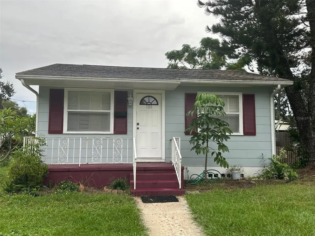 726 52nd Avenue N St Petersburg FL 33703