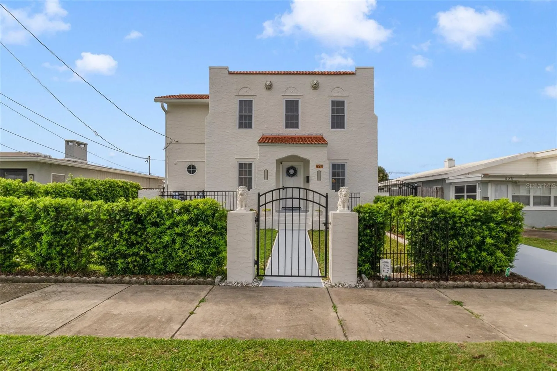 424 Pelican Avenue Daytona Beach FL 32118