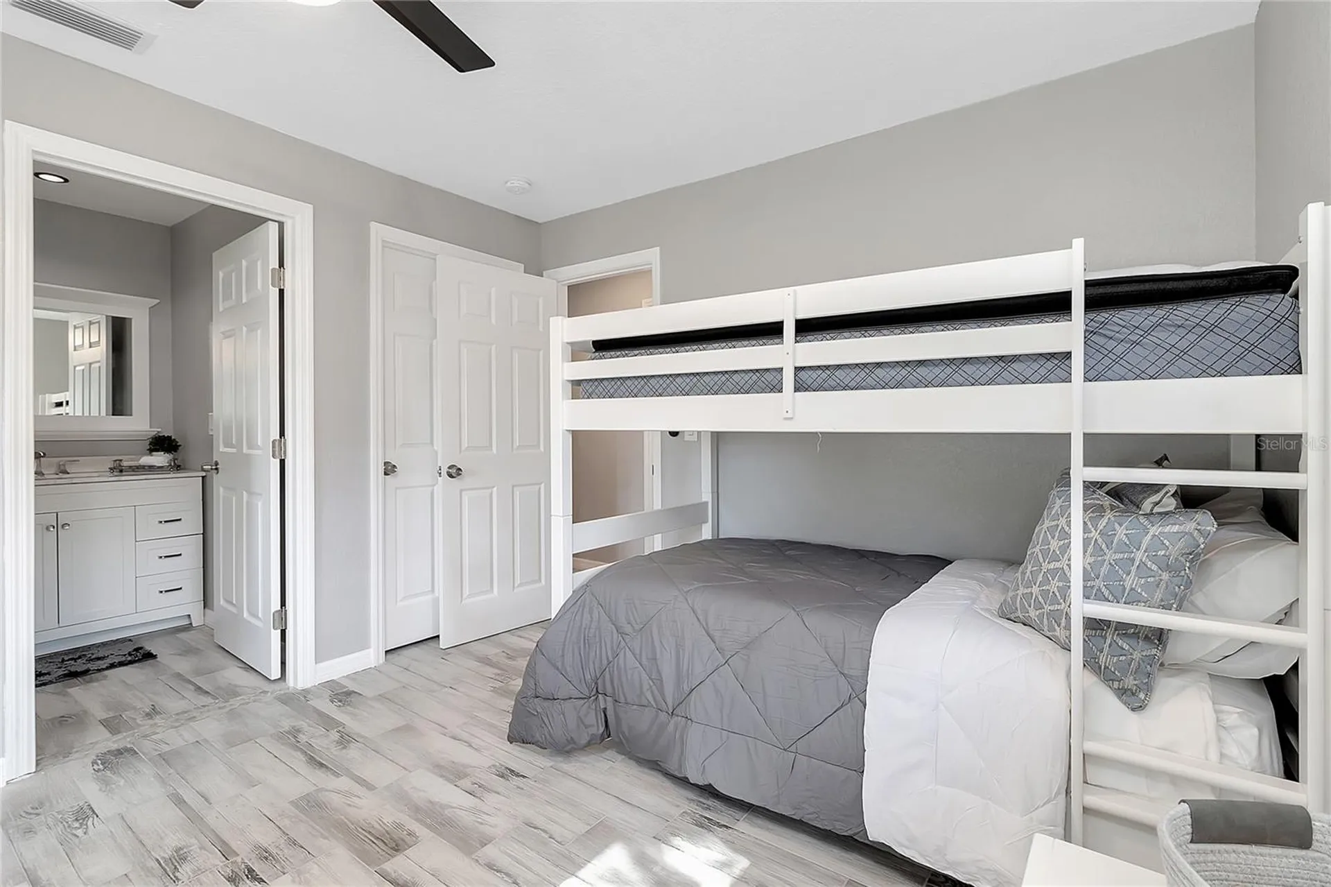 60 Golfview Road Rotonda West FL 33947