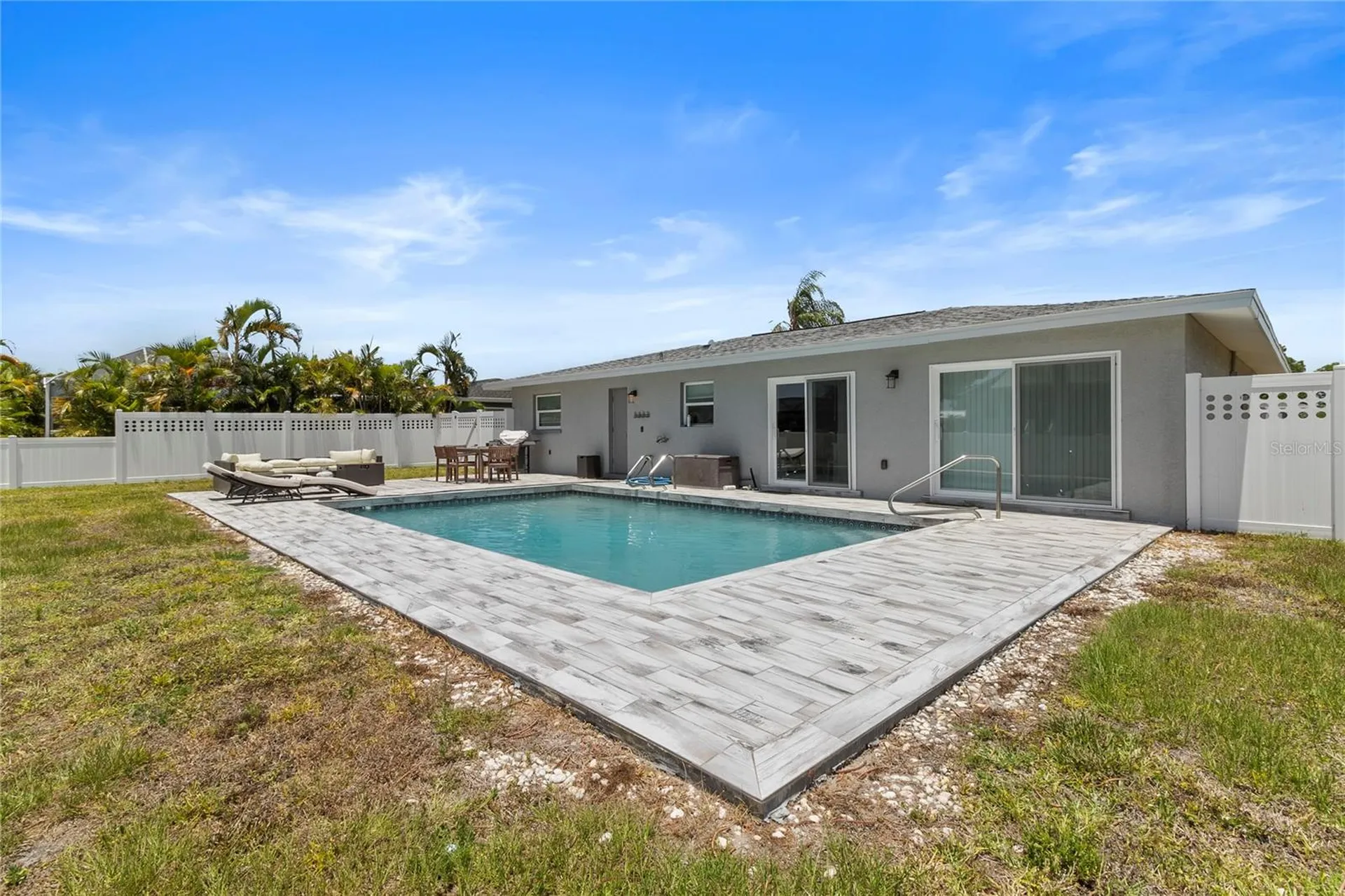 60 Golfview Road Rotonda West FL 33947