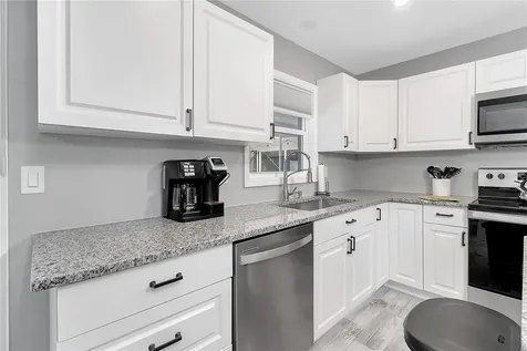 60 Golfview Road Rotonda West FL 33947